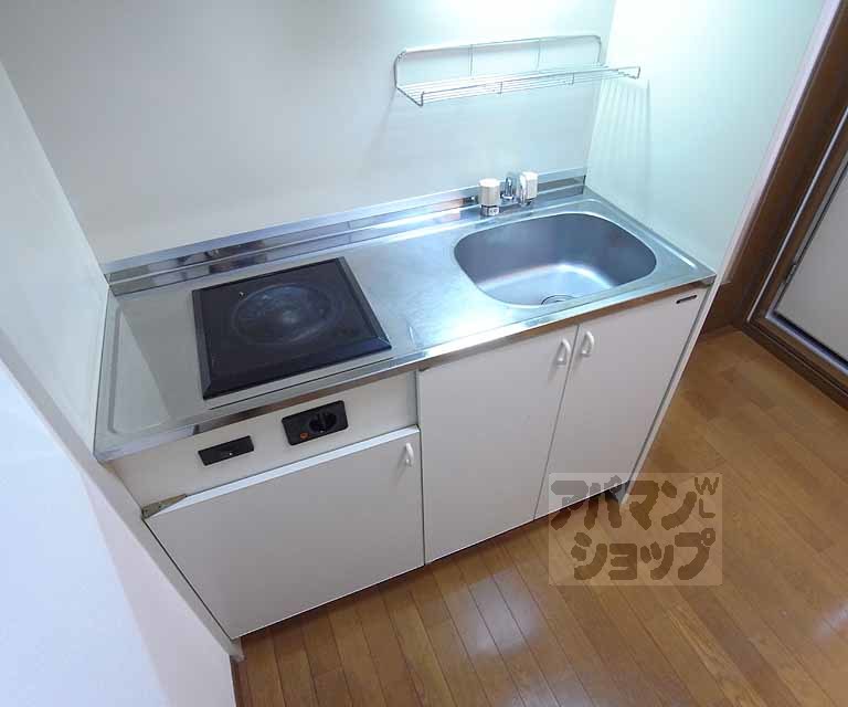 キッチン　使いやすいキッチンスペースです。