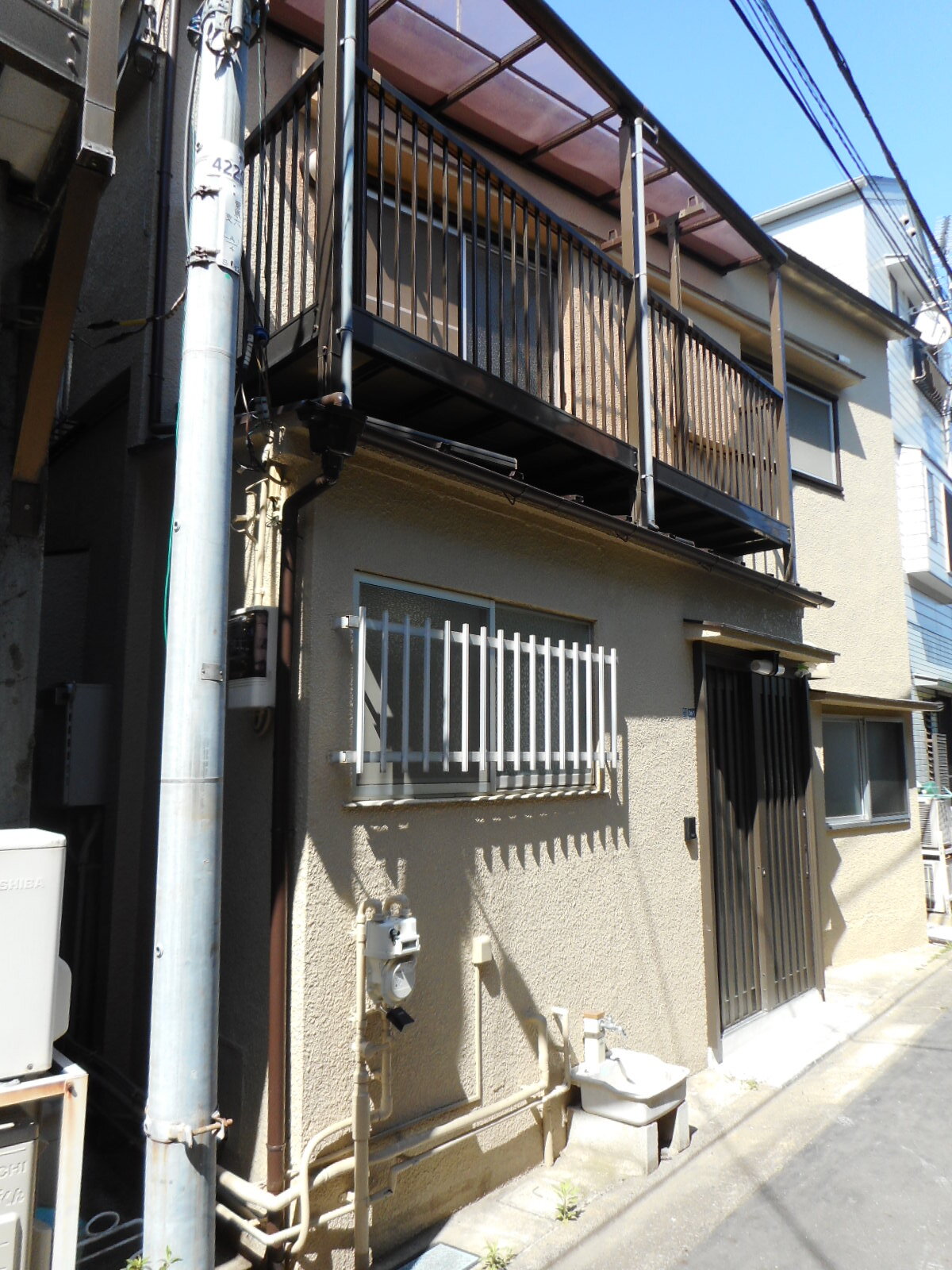 建物外観　南側道路に接道