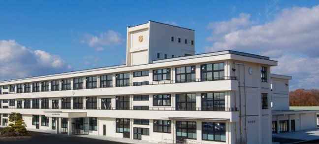 中学校　旭丘中学校（中学校）まで1965m