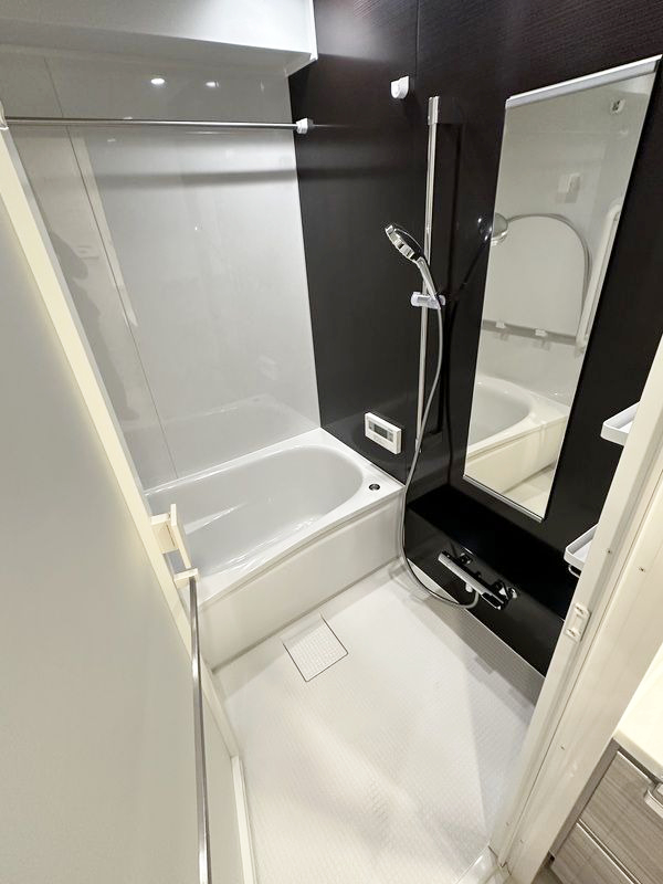 バス・シャワールーム　洋室