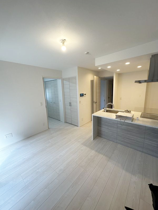 居室・リビング　キッチン