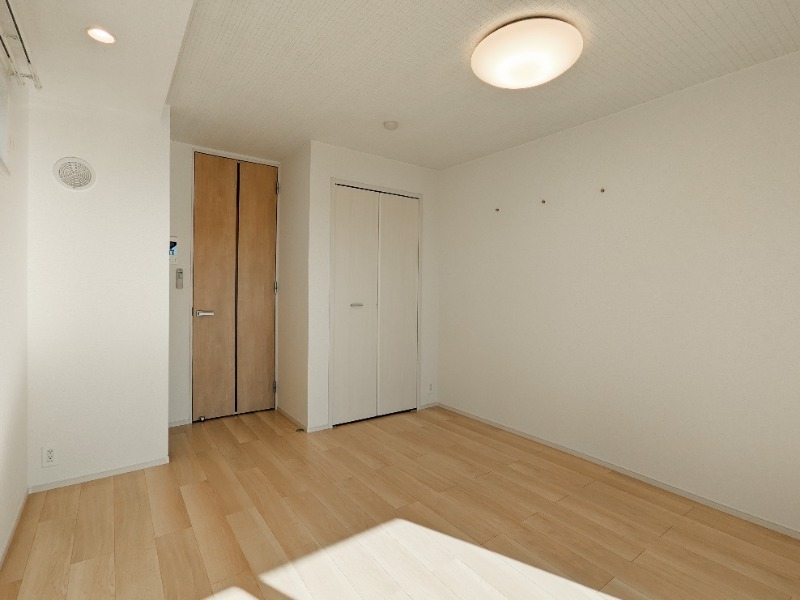 居室・リビング　図面と現状に相違がある場合には現状を優先