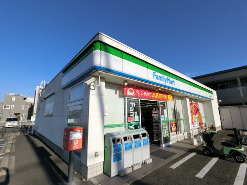 コンビニ　ファミリーマート市原五井更級通り店（コンビニ）まで154m