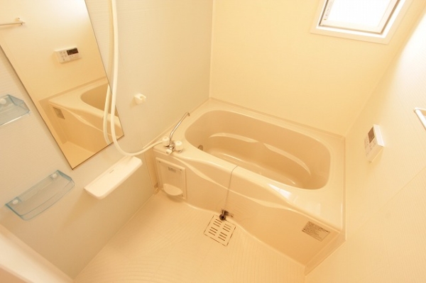 バス・シャワールーム　一日の疲れを癒してください