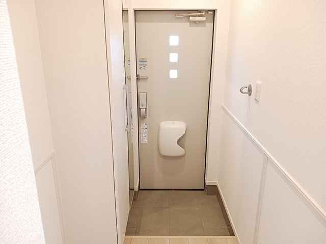 玄関　シンプルで使いやすい玄関です
