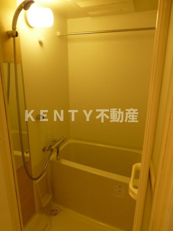 バス・シャワールーム　お風呂です