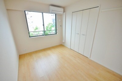 その他部屋・スペース　★洋室6帖★