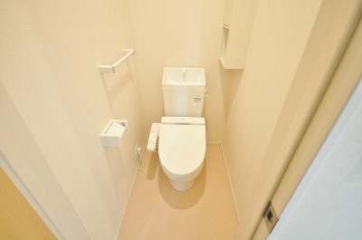 トイレ　★温水洗浄便座★