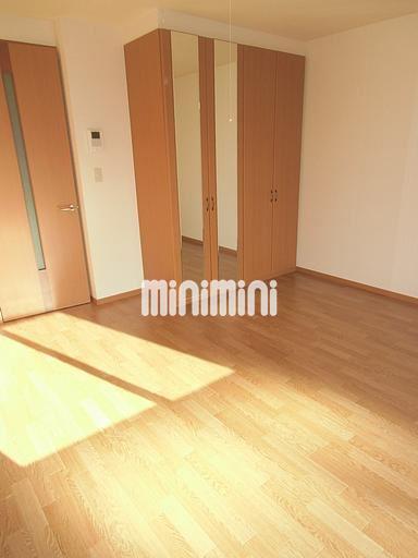 居室・リビング　洋間