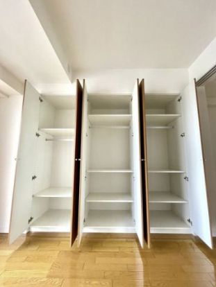 収納　レジディア杉並方南町