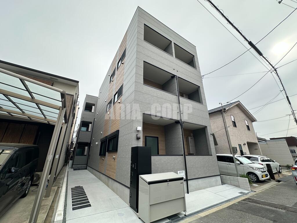 建物外観　2026年完成、大手ハウスメーカー施工のデザイナーズアパート