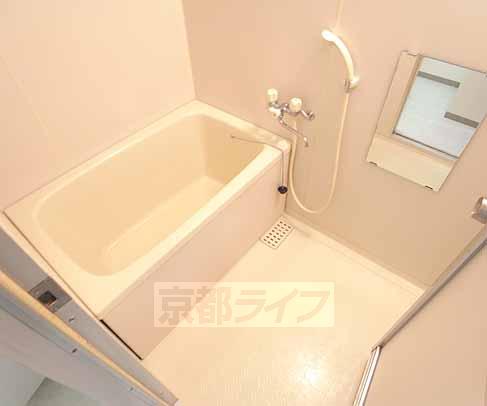 バス・シャワールーム　ゆったりとしたお風呂です