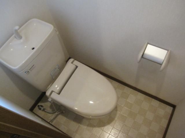 トイレ　中部屋のイメージ写真