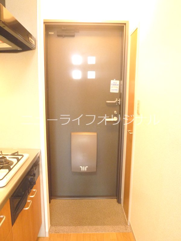 玄関　シューズＢＯＸ付きで玄関を綺麗に使えます。