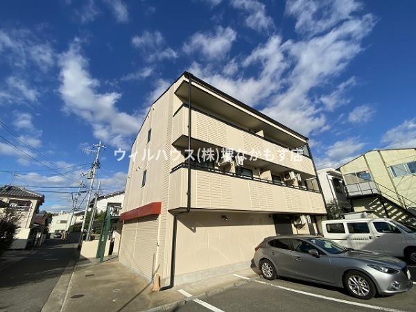 建物外観　南向きバルコニー！