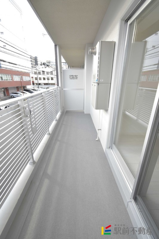 バルコニー　同建物別部屋