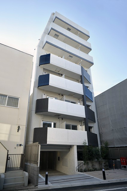 建物外観　「西小山」駅、徒歩８分