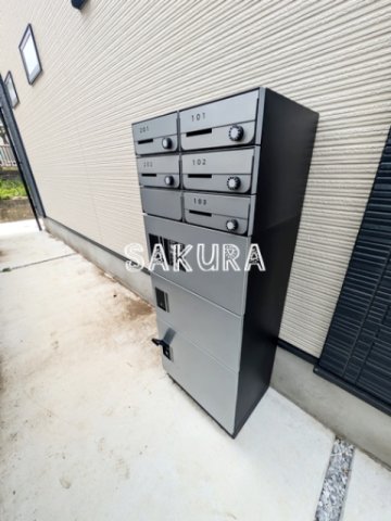 その他共有部分　不在時にも便利な宅配ＢＯＸ付きです♪