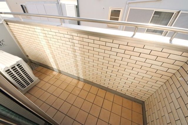 バルコニー　別部屋参考画像
