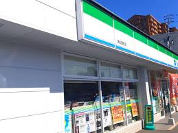 コンビニ　ファミリーマート 高松茜町店（コンビニ）まで1229m