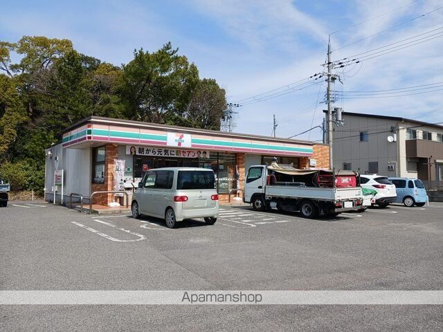 コンビニ　セブンイレブン紀の川打田店様（コンビニ）まで600m