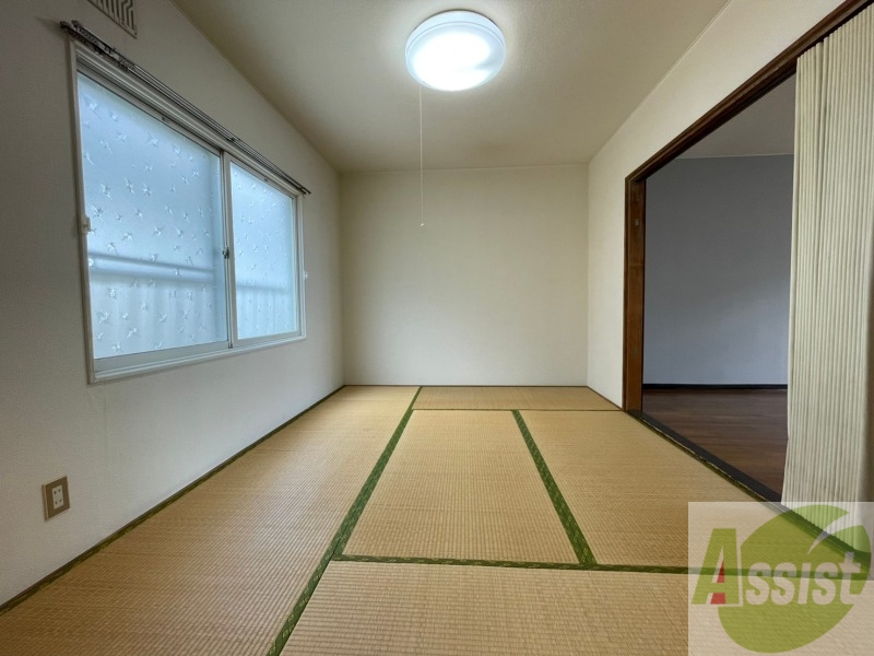 その他部屋・スペース　６帖の和室です。広々として、きれいですね。