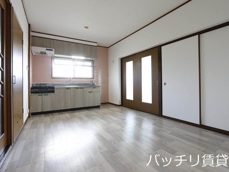 居室・リビング　別号室の画像。現況優先