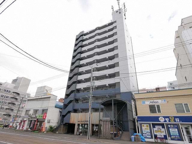 建物外観　★学生人気エリア西11丁目駅徒歩1分の好立地MS!