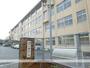 小学校　福岡市立小学校八田小学校（小学校）まで382m