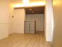居室・リビング　※同物件、別部屋になります。