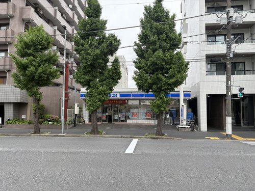 コンビニ　ローソン川崎追分町店（コンビニ）まで151m