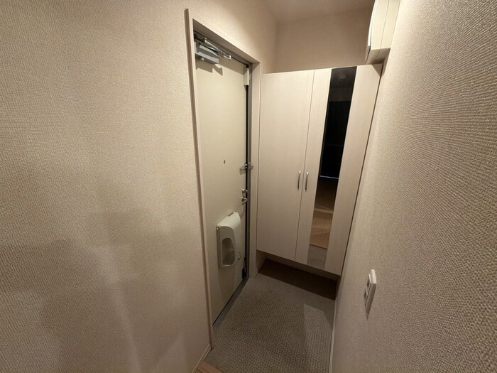 玄関　※同シリーズ参考画像