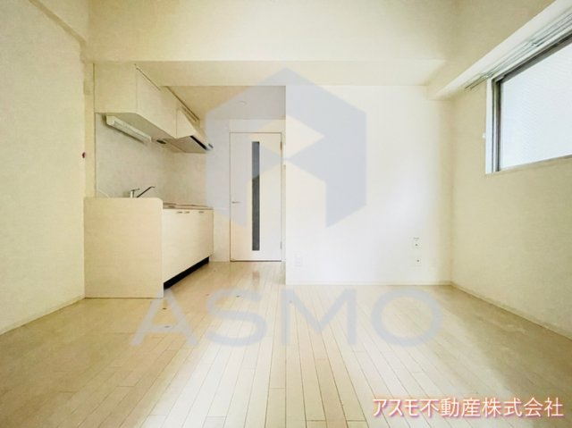 居室・リビング　同マンション別部屋　参考写真