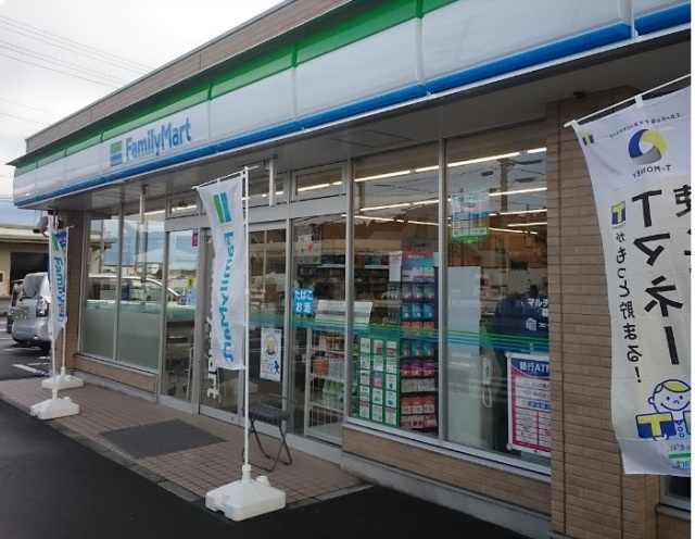 コンビニ　ファミリーマート　牧之原坂部店（コンビニ）まで782m