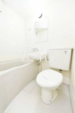 バス・シャワールーム　お風呂です。
