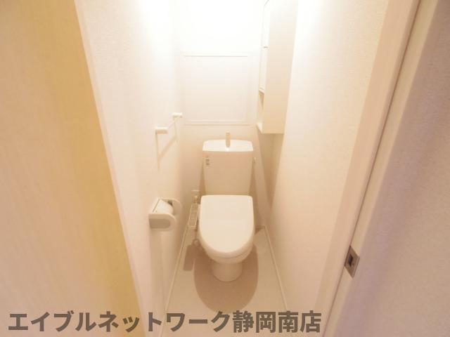 トイレ　シンプルで使いやすいトイレです