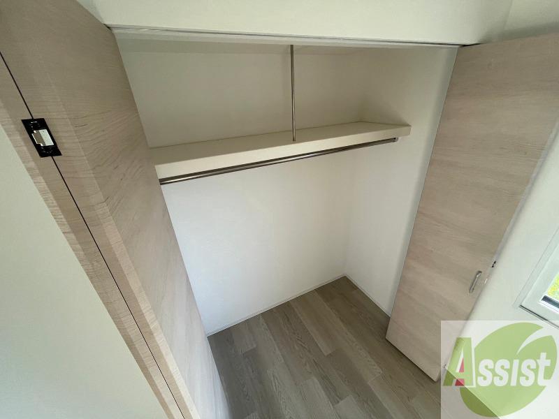 収納　収納もバッチリあるのでお部屋が片付きますよ！