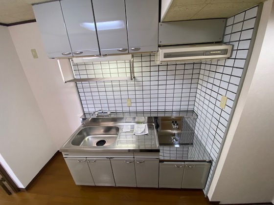 キッチン　※別部屋の写真です