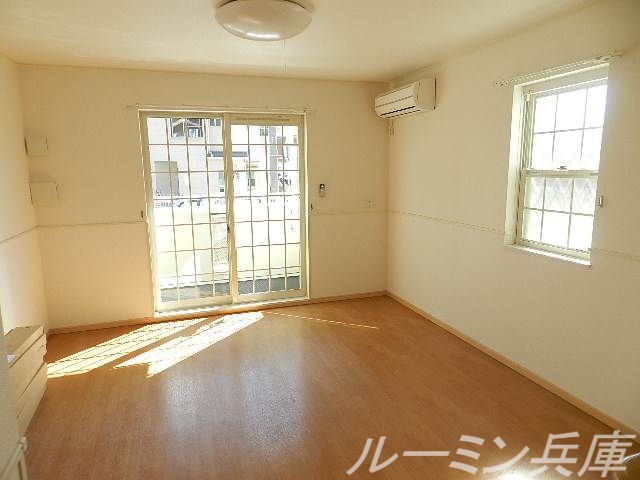 ヴァンベール千晴の居間写真