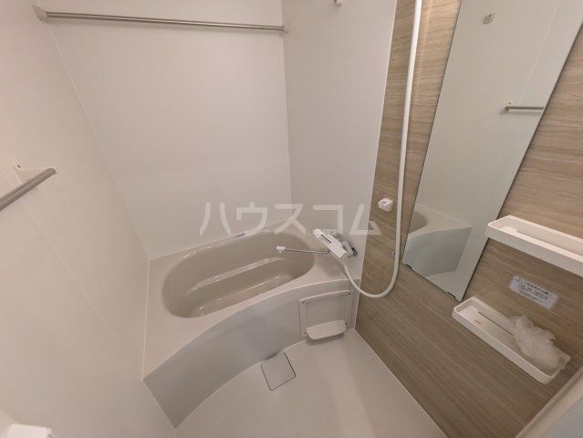 ジーメゾン湘南藤沢の風呂写真
