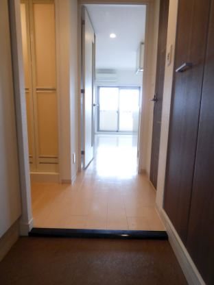 玄関　★見学予約受付中★
