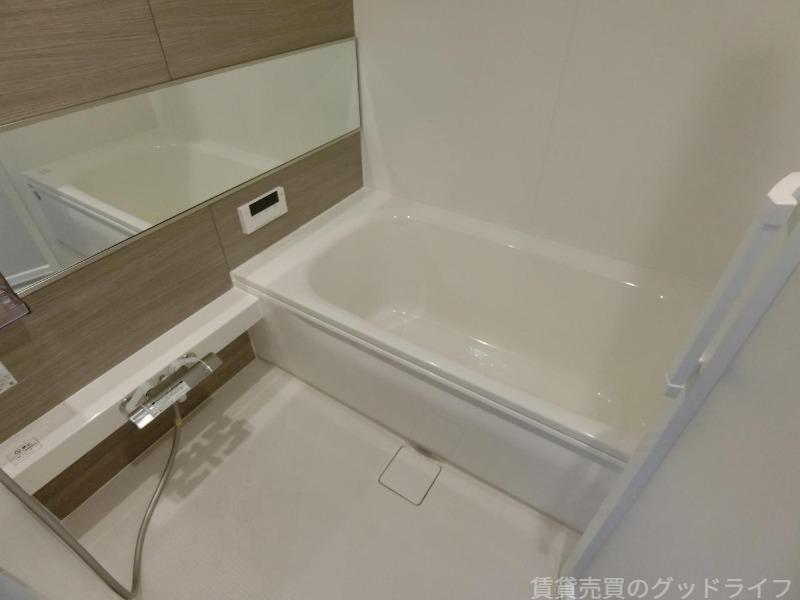 エンラージ西院の風呂写真