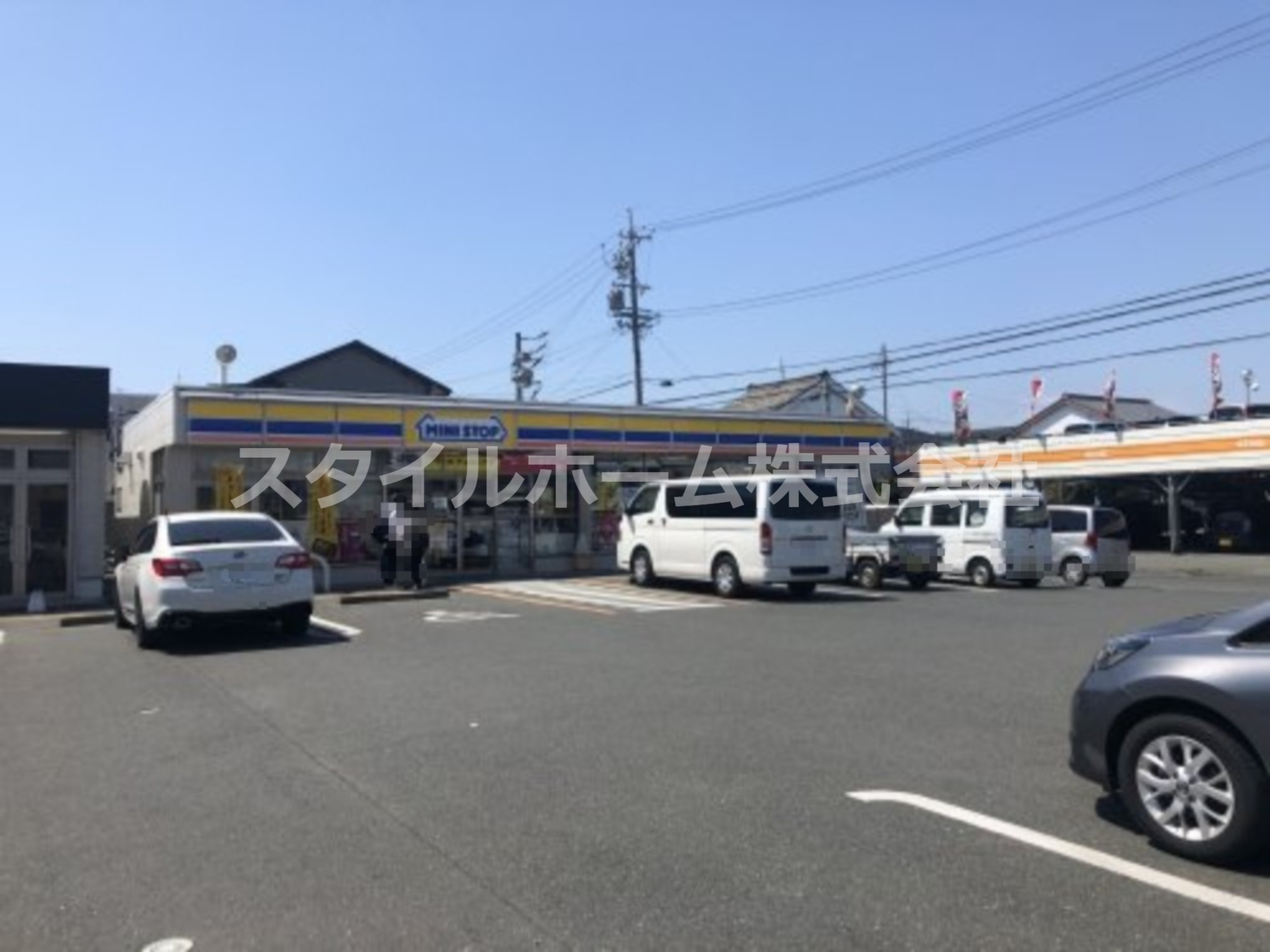 コンビニ　ミニストップ 豊橋曙町店（コンビニ）まで484m