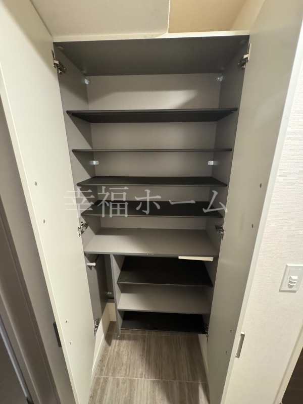 プラシーデンス本町の内装写真