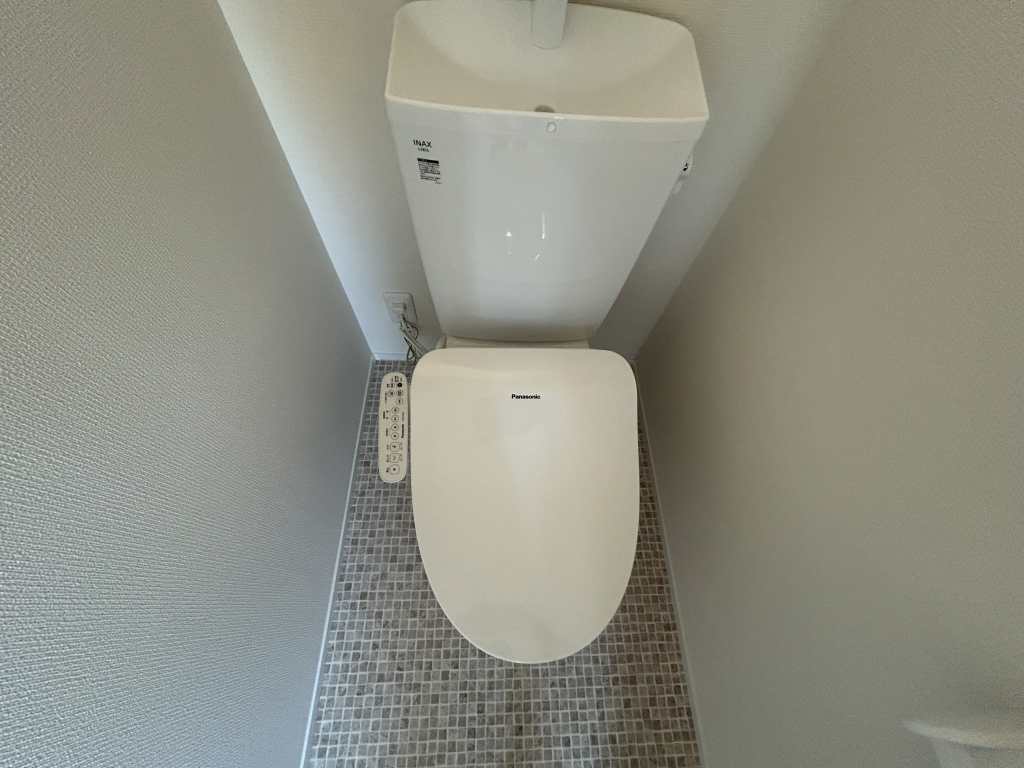 新赤羽ビルのトイレ写真