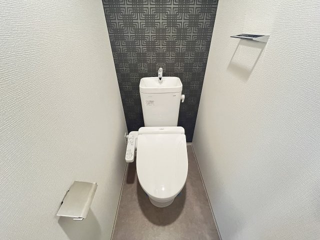 トイレ　落ち着いたトイレです