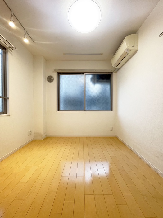 SELANの居間写真