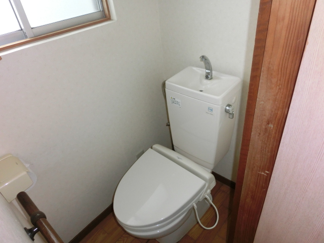 【三国コーポのトイレ】