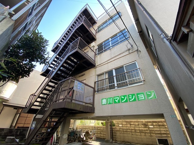 広島市西区中広町のマンションの建物外観