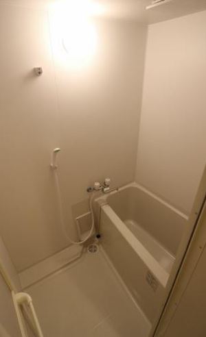 バス・シャワールーム　現状優先となります。